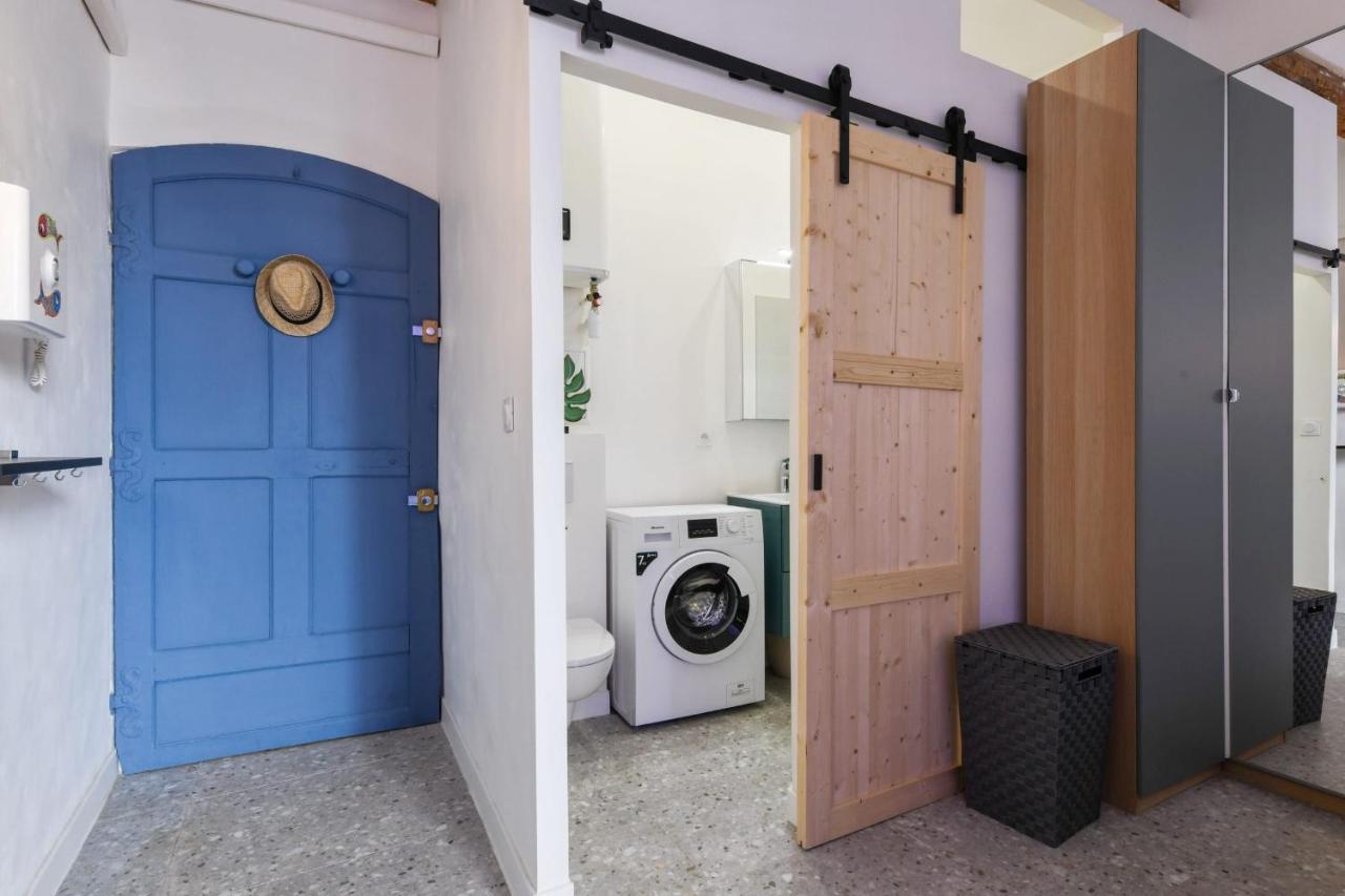 Lugare - Welkeys Apartment